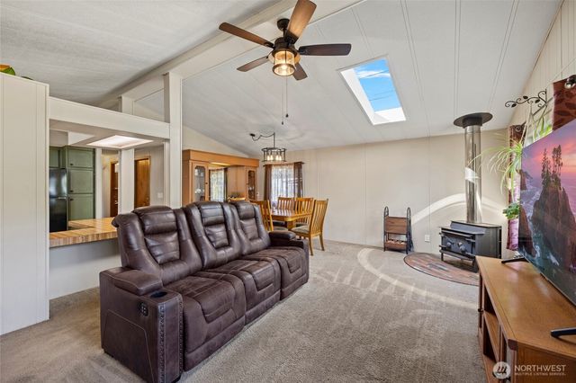 4331 Hamilton Drive, Oak Harbor, WA 98277