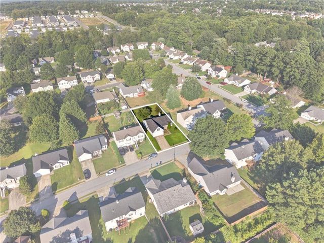 254 Ashland Park Court, Lawrenceville, GA 30045
