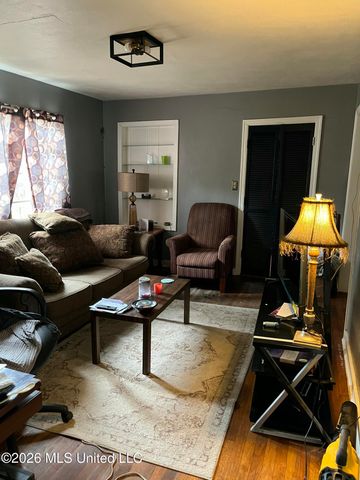 797 Avalon Road, Jackson, MS 39206