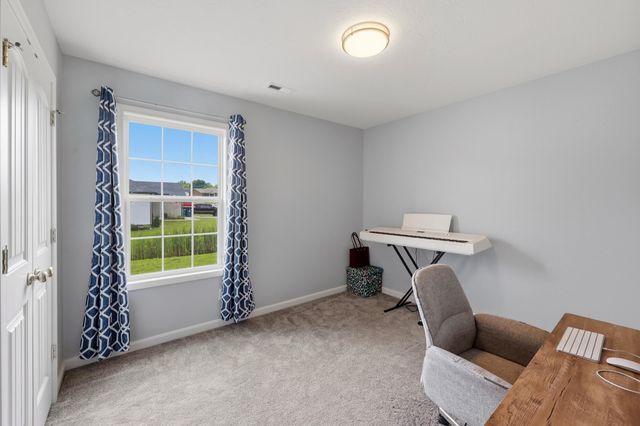 1071 Rainbow Way, Lawrenceburg, KY 40342