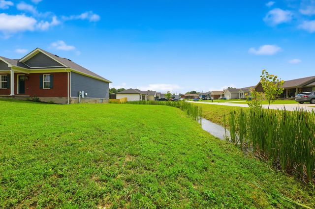 1071 Rainbow Way, Lawrenceburg, KY 40342