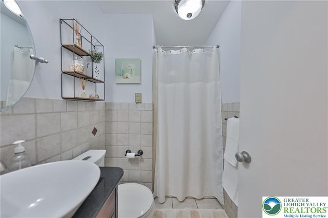 3115 Rick Road, North Whitehall Twp, PA 18078