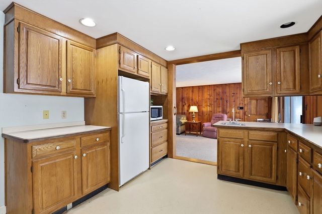 49 Jackson Rd, Scituate, MA 02066