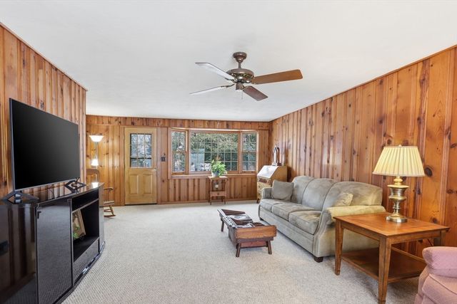 49 Jackson Rd, Scituate, MA 02066