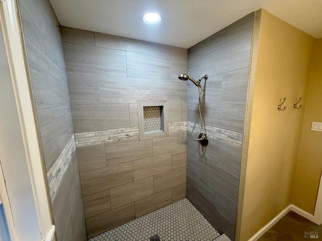 1124 Shetler Ave, Napa, CA 94559