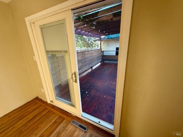 1124 Shetler Ave, Napa, CA 94559