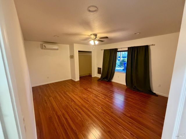 1124 Shetler Ave, Napa, CA 94559