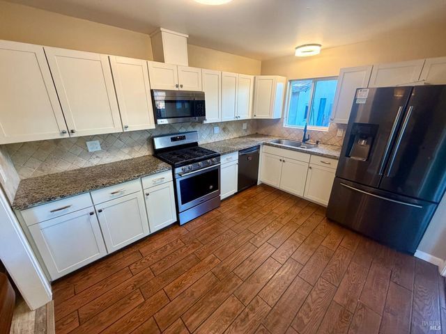 1124 Shetler Ave, Napa, CA 94559