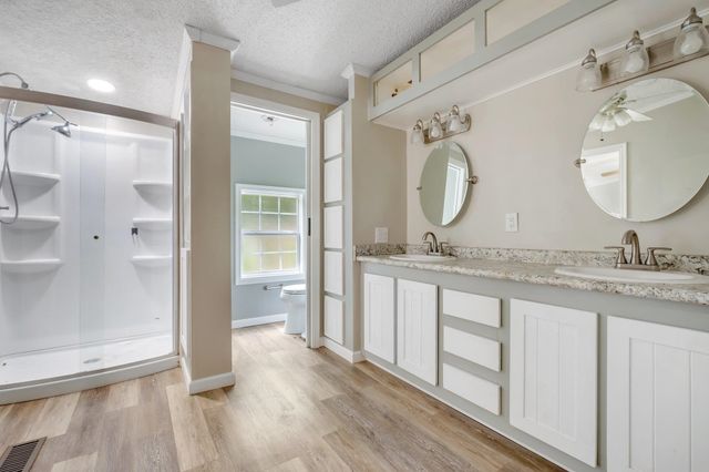2168 Pineland Drive, Tallahassee, FL 32317
