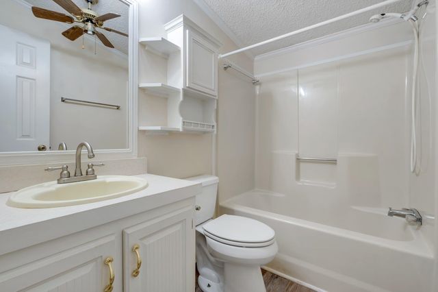 2168 Pineland Drive, Tallahassee, FL 32317