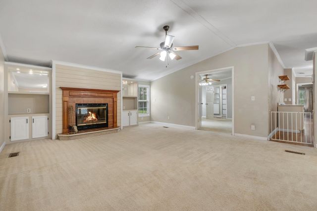 2168 Pineland Drive, Tallahassee, FL 32317