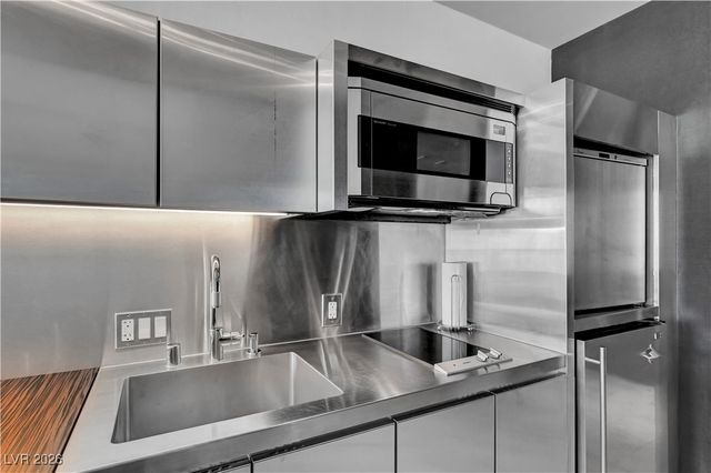 4381 West Flamingo Road 2510, Las Vegas, NV 89103