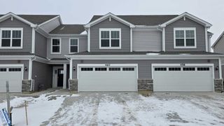 460 Hathaway Lane, Oswego, IL 60543