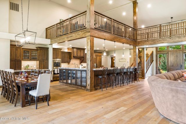 9741 Easy St, Hayden Lake, ID 83835