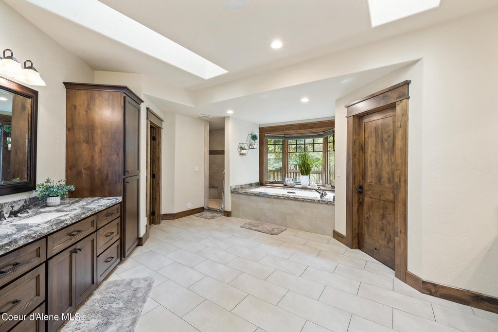 9741 Easy St, Hayden Lake, ID 83835 photo 19