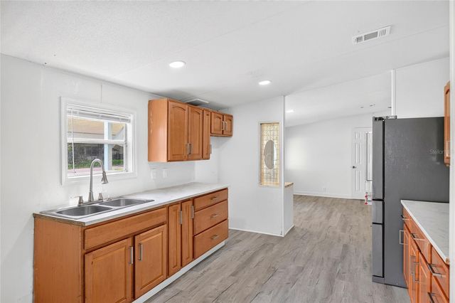 6766 NE 1ST PLACE, Ocala, FL 34470