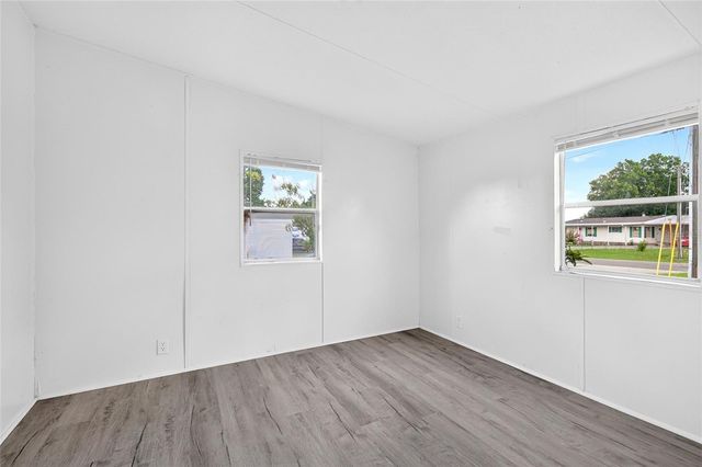 6766 NE 1ST PLACE, Ocala, FL 34470