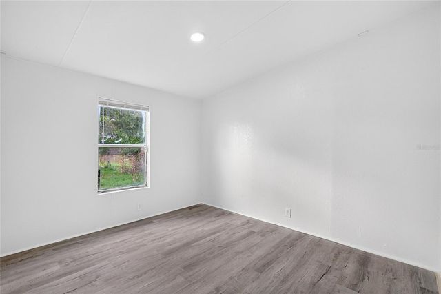 6766 NE 1ST PLACE, Ocala, FL 34470