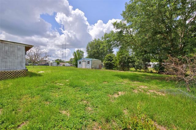 6766 NE 1ST PLACE, Ocala, FL 34470