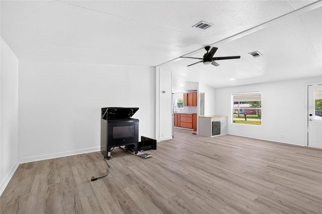 6766 NE 1ST PLACE, Ocala, FL 34470