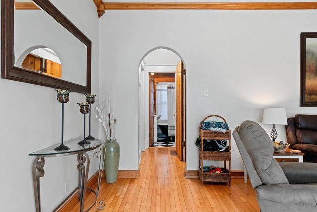 719 N MICHIGAN STREET, De Pere, WI 54115