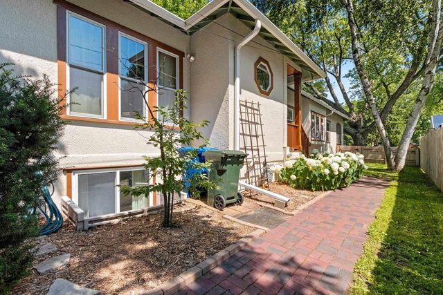 719 N MICHIGAN STREET, De Pere, WI 54115