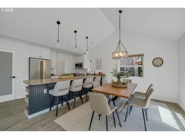 37835 19TH St, Manzanita, OR 97130