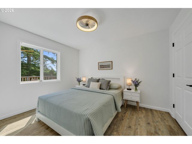 37835 19TH St, Manzanita, OR 97130