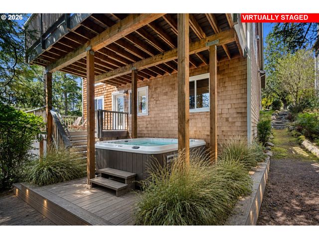 37835 19TH St, Manzanita, OR 97130