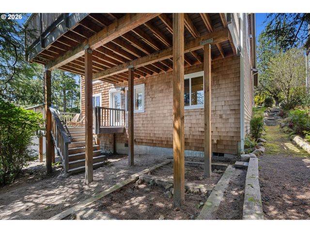 37835 19TH St, Manzanita, OR 97130