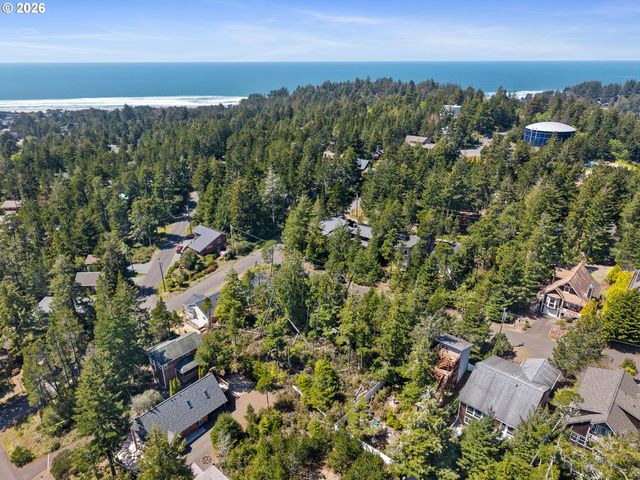 37835 19TH St, Manzanita, OR 97130