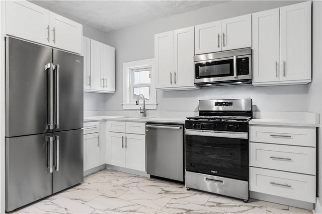 176 Reynolds Avenue, Providence, RI 02905