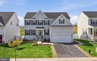 108 SHALLOW CREEK DR, Ranson, WV 25438