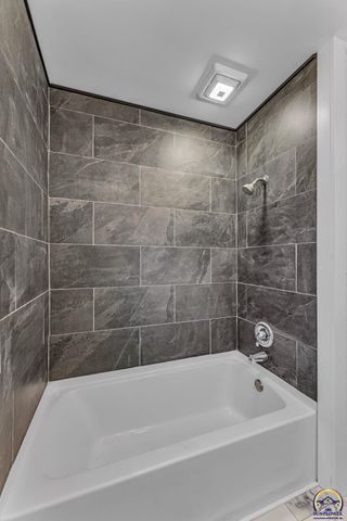 2212 SW Plass AVE, Topeka, KS 66611