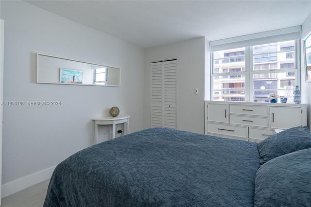 5701 Collins Ave 1417, Miami Beach, FL 33140