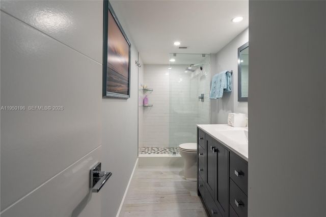 5701 Collins Ave 1417, Miami Beach, FL 33140