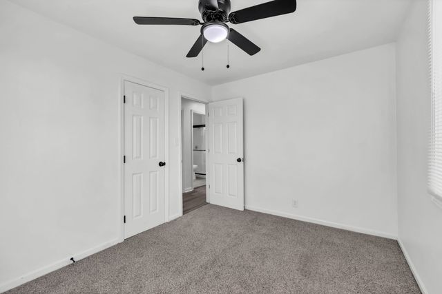 825 E Happy Hollow Dr, Clarksville, TN 37040