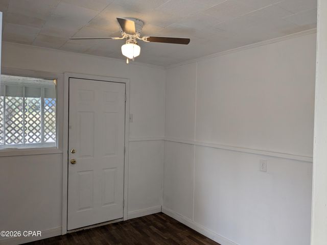 1972 Lockey Avenue, Sneads, FL 32460