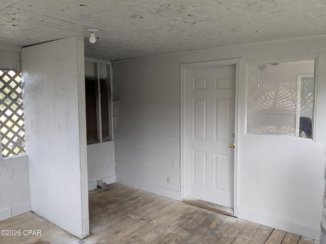 1972 Lockey Avenue, Sneads, FL 32460