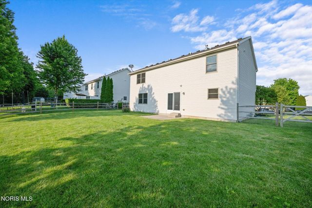 6065 Thomasville Court, Sylvania, OH 43560