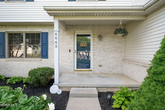 6065 Thomasville Court, Sylvania, OH 43560