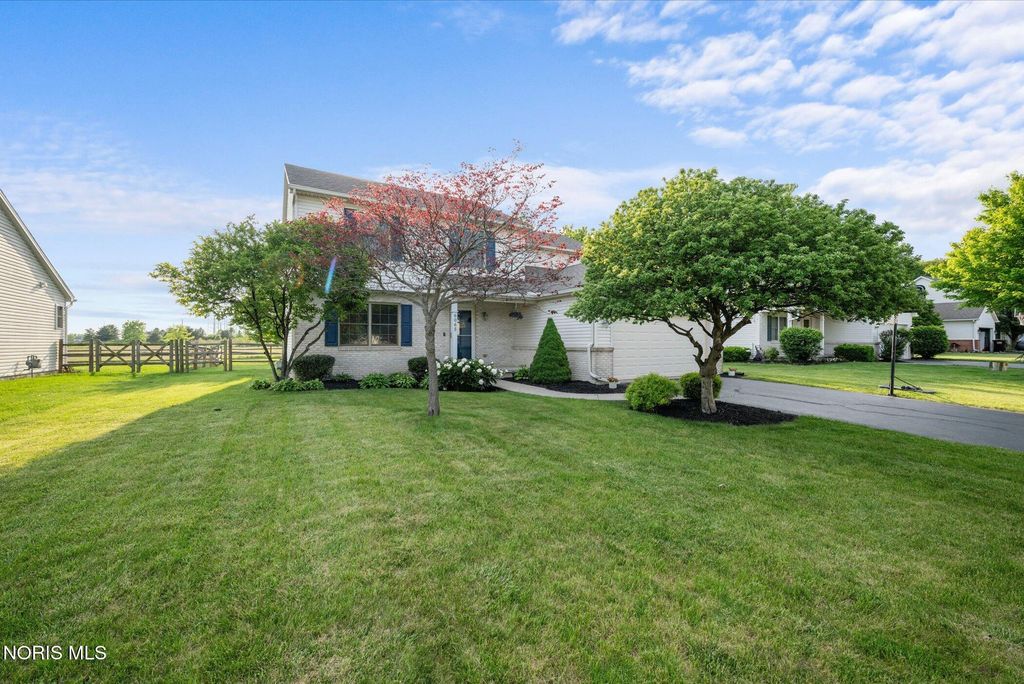 6065 Thomasville Court, Sylvania, OH 43560