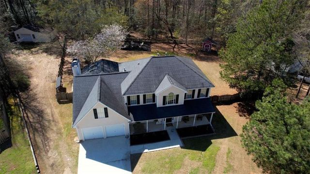 911 Parkplace, Loganville, GA 30052