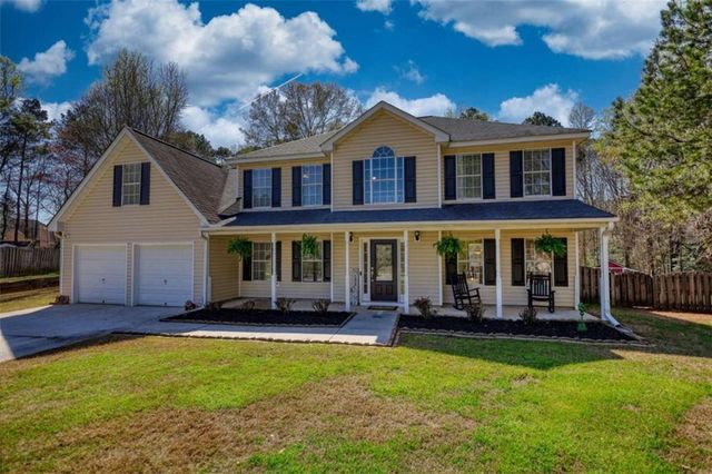 911 Parkplace, Loganville, GA 30052