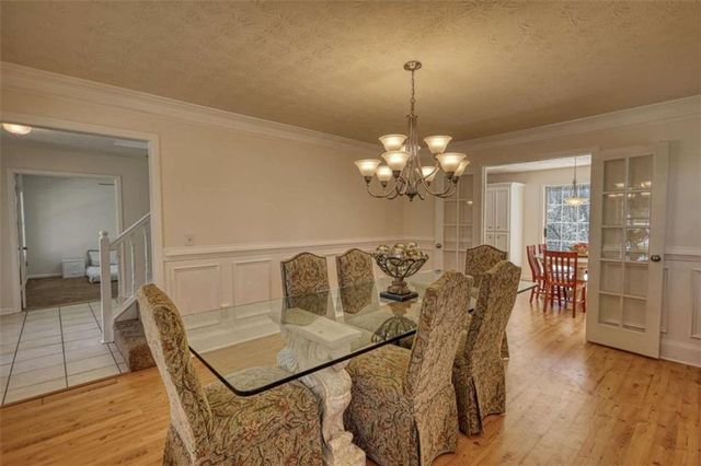 911 Parkplace, Loganville, GA 30052