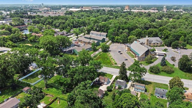 54218 N Ironwood Road, South Bend, IN 46635