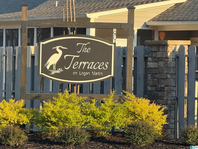 22 RED CAMELLIA COURT, Pell City, AL 35128