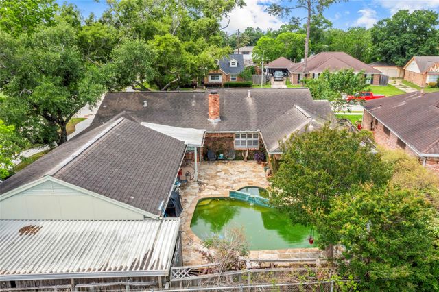 102 Parliament Drive, Houston, TX 77034