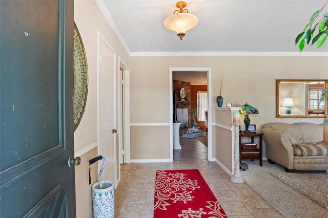 102 Parliament Drive, Houston, TX 77034
