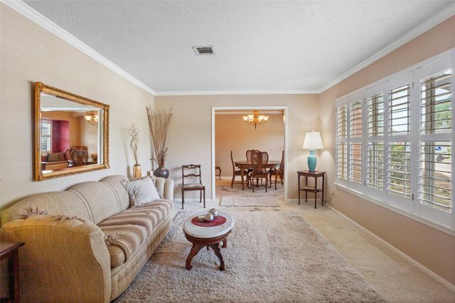 102 Parliament Drive, Houston, TX 77034
